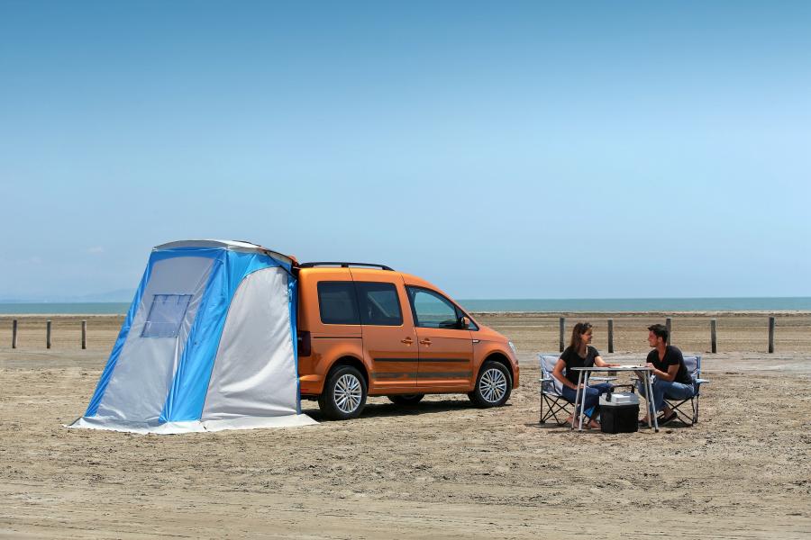  Volkswagen Caddy Beach 4Motion 2015 года  (фото 6 из 6)